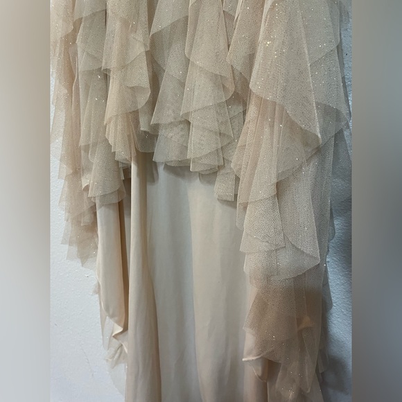 Teeze Me women/girl’s dress gold strapless with sash - Picture 9 of 10